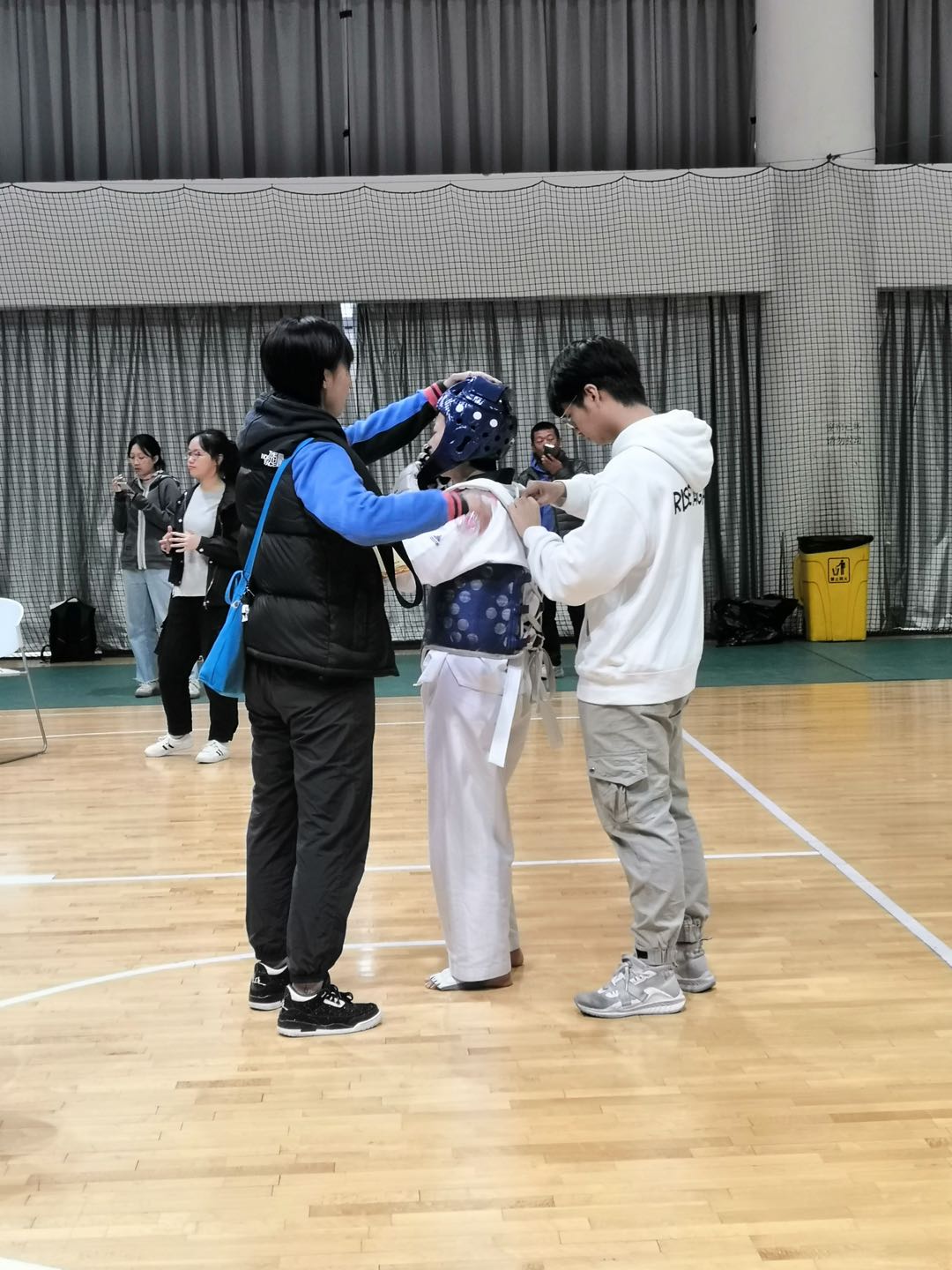 搜球体育备用网址